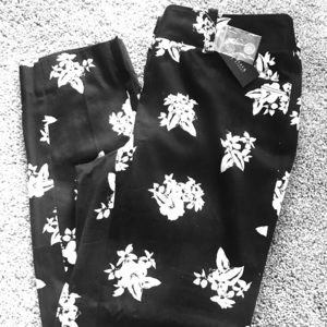 White House Black Market Ankle Dress Pants